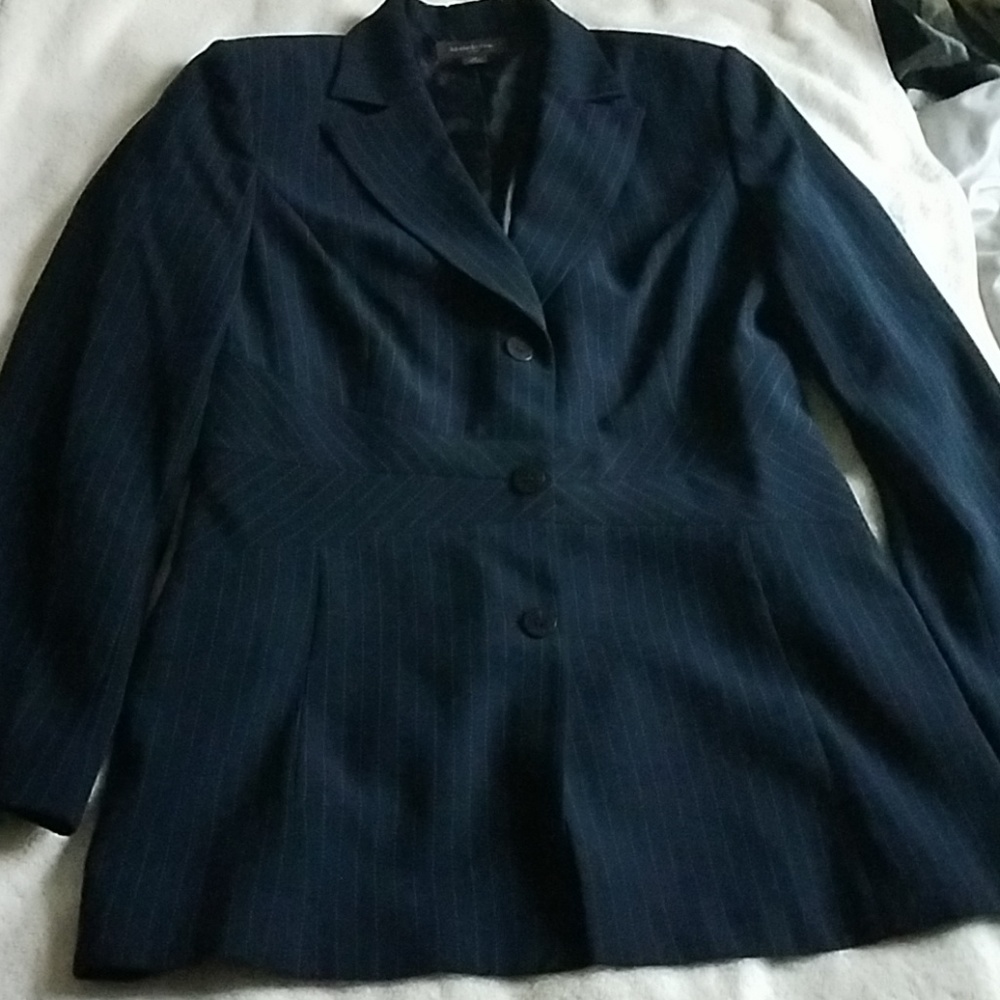 2pc Liz Claiborne Set (Jacket/Pants)